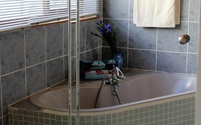 Chandelier House, Gordons Bay