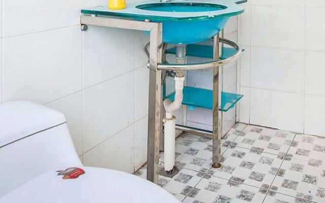 Henan Kaifeng·Gulou Square· Locals Apartment 00138460