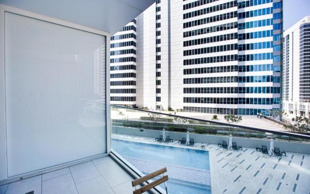 Studio apartment with Burj Khalifa view