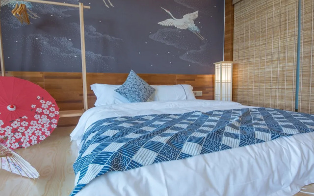 Yi Shu Jing Pin Holiday Hotel