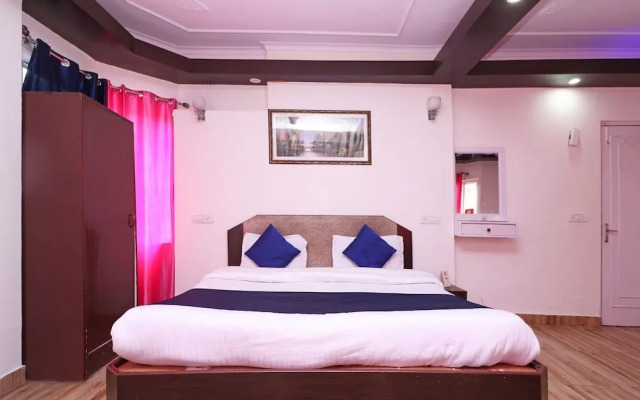 OYO 8637 Shivam Hotel