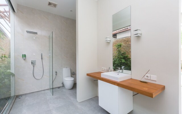 Seminyak Villa Serenity