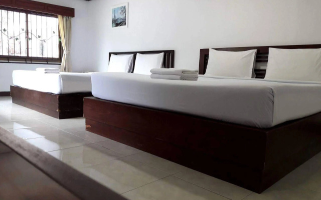 Fah Pround Fon Hotel