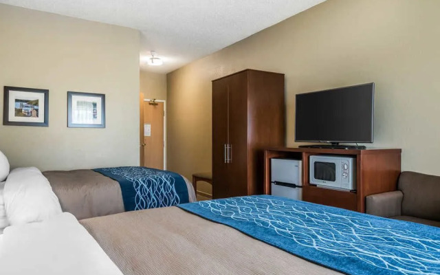 Comfort Inn & Suites