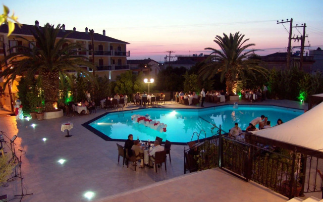 Hotel Merope