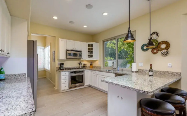 Casa Allegra 5 Bedroom Home by RedAwning