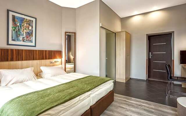 Grand Boutique Hotel - dawny Hotel Kaliski Ratuszowy