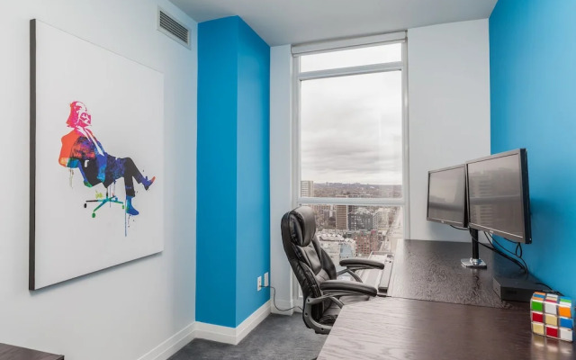 QuickStay - Incredible Downtown Condo, Yonge & College