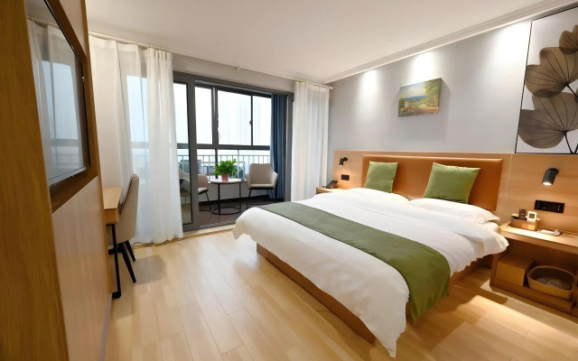 GreenTree Inn Suzhou Taiping Town High-speed North Station Express Hotel