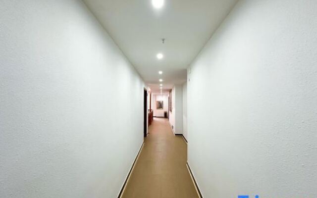 Phoenix Dawu Xiaozhan Homestay (Phoenix Ancient City Branch)