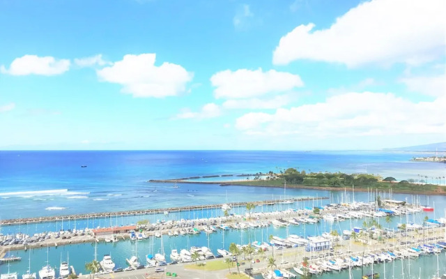 Ilikai by Luana Hawaii Vacation Rentals