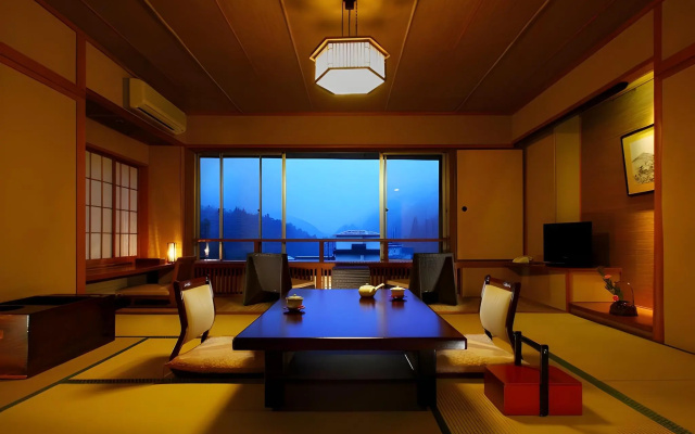 Shima Tamura – Guest Rooms – Nakanojo