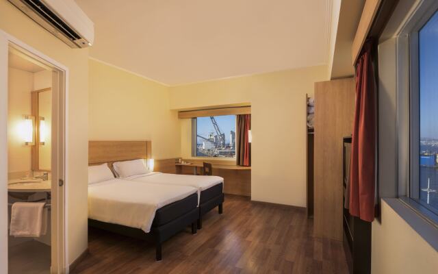 Ibis Valparaiso