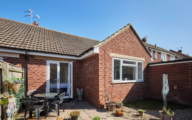 Host Stay White Rose