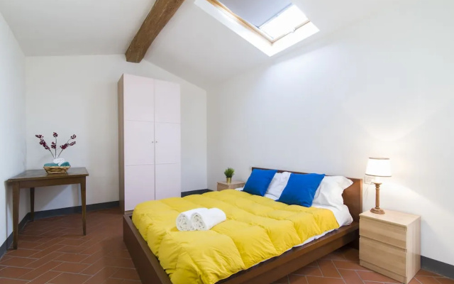 Della Scala Modern Apartment
