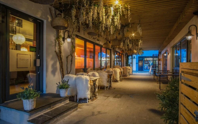 The Penthouse At The Mews - 2 Bedroom Apartment - Tenby