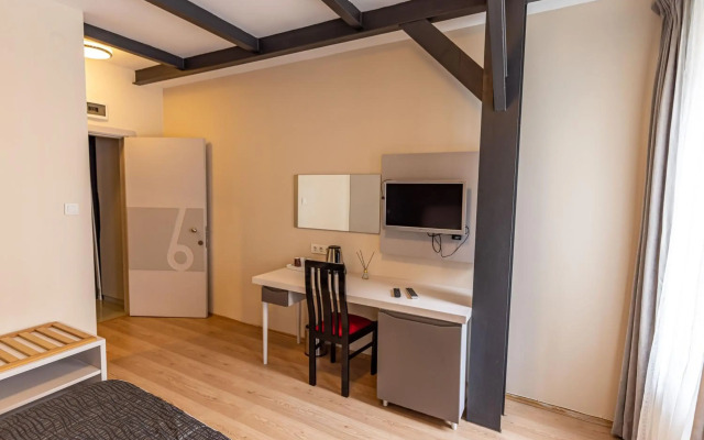 The Million Stone Hotel - Special Class