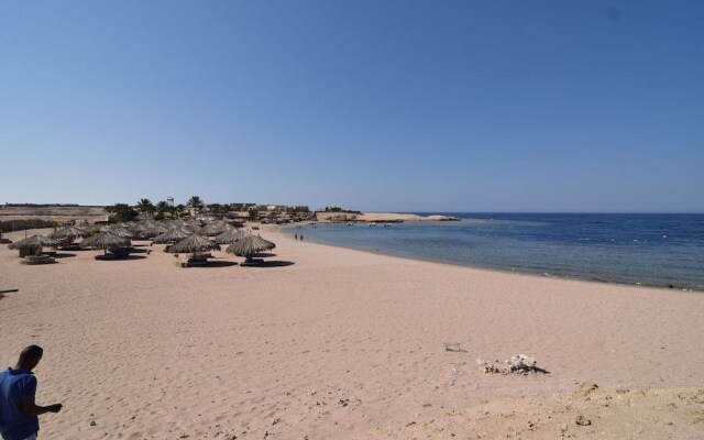 Sharm El Naga Resort and Diving Center