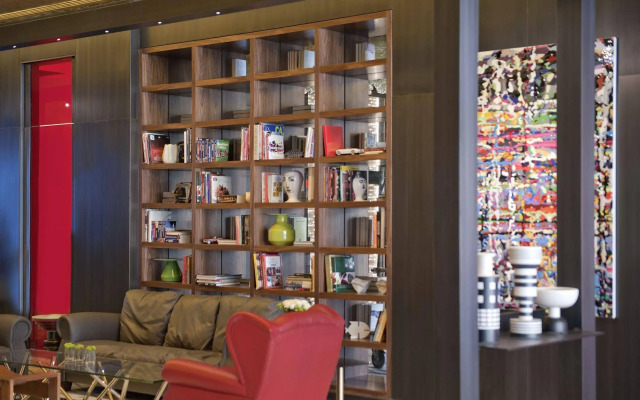 Saifi Suites Hotel