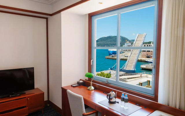 Premier Hotel Mojiko