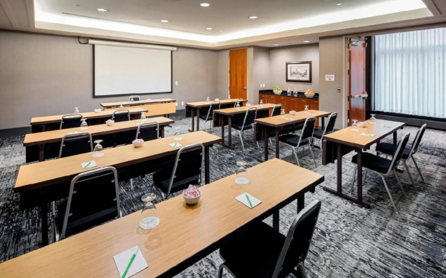 Courtyard by Marriott Boston Brookline