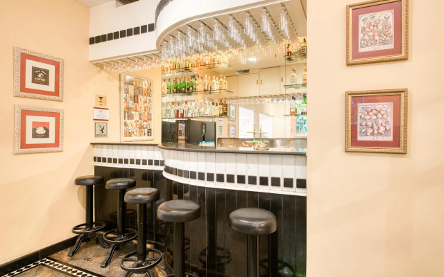Augusto's Copacabana Hotel