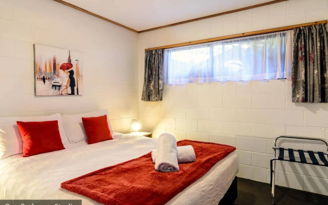 Kaiteri Motels and Apartments