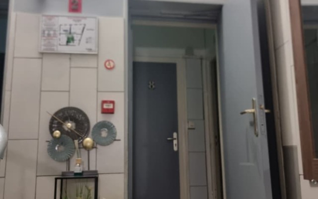 Aboukir Hotel