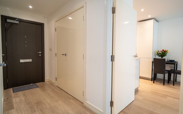 Luxury 2-bed Croydon Apartment Near Gatwick