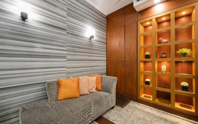 Oyo 207 Bay Area Suites Near Philippine General Hospital