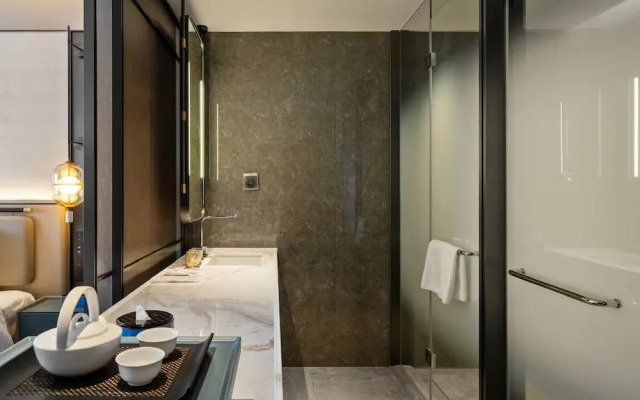 Shanghai Hongqiao Heyitang Hotel