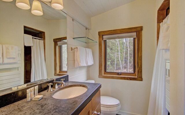 Elk Horn Cabin by RedAwning