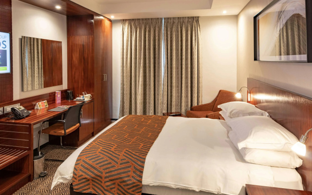 City Lodge Hotel at OR Tambo International Airport - Image 4