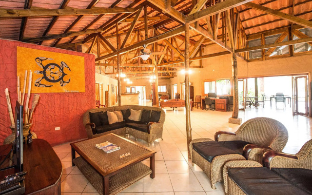 Popa Paradise Beach Resort