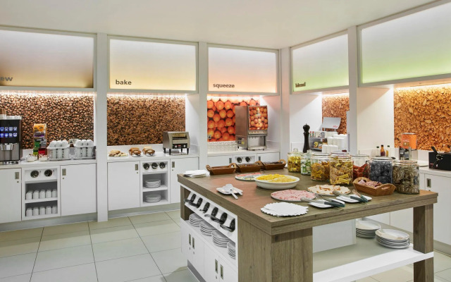 Hampton by Hilton Oxford