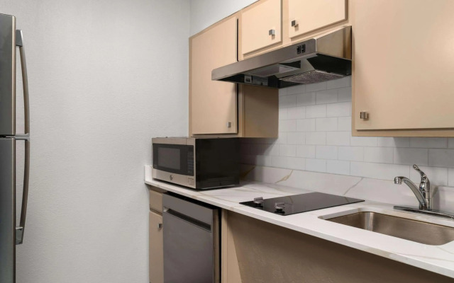 Homewood Suites by Hilton Richmond - Airport