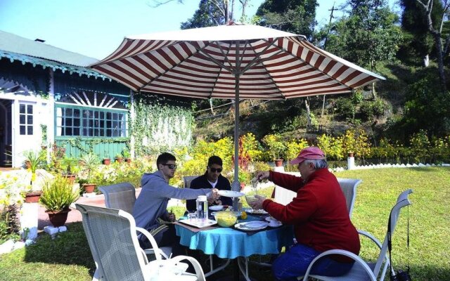 Singtom Tea Estate & Resort