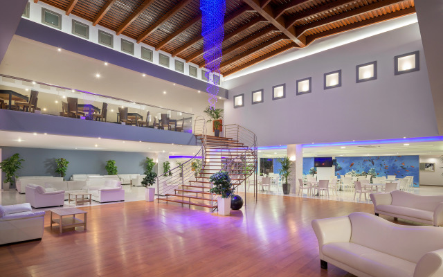 Oceanis Hotel