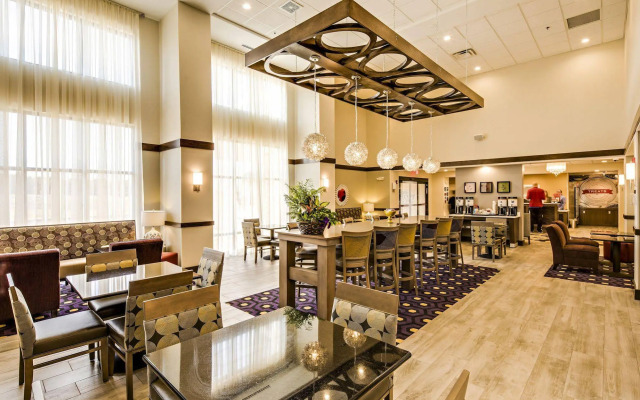 Hampton Inn & Suites Ashland