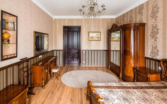 Beautiful apartment D.Galytskogo