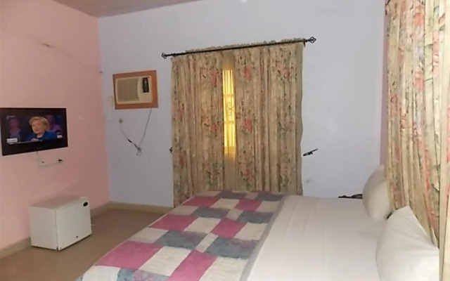 De Next Centre Resort Limited