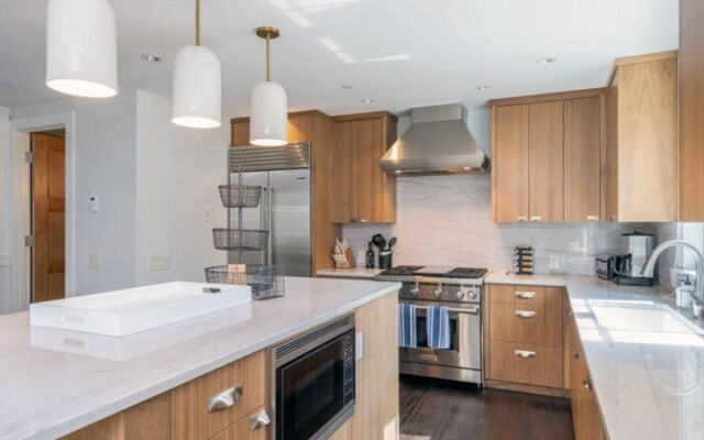 Ballard Escape by Exceptional Stays