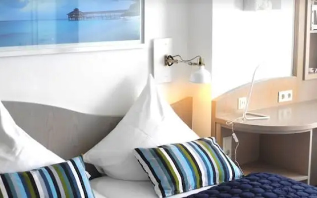 MediTerra Hotel & Restaurant