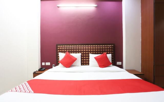 OYO 43270 Ishita Residency