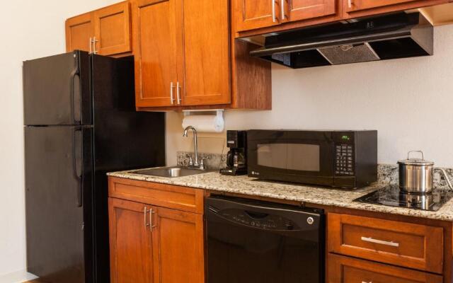 Candlewood Suites Georgetown by IHG