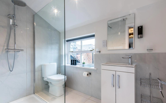 Chester Racecourse Townhouse 23 Black friars