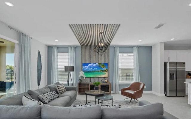 Southfield Villa Encore