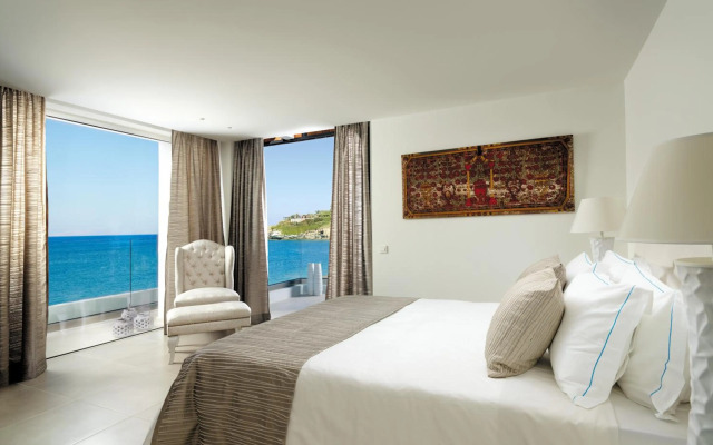 Out Of The Blue All Inclusive Resort & Spa