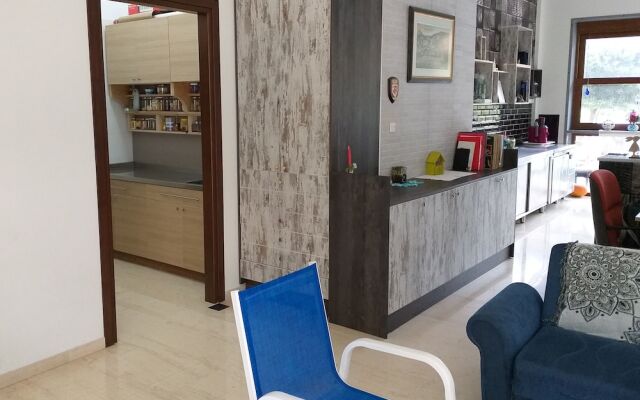 Alexiou Apartments Blue