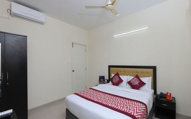 OYO 13917 Daniel's Silver Oak serviced apartments
